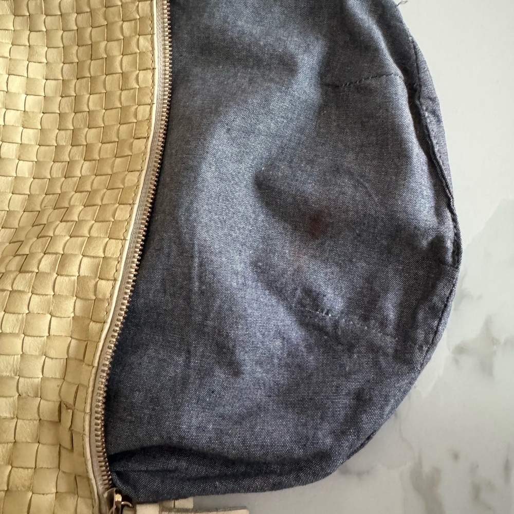 Clare V Woven Cream Shoulder Bag - Picture 8 of 8
